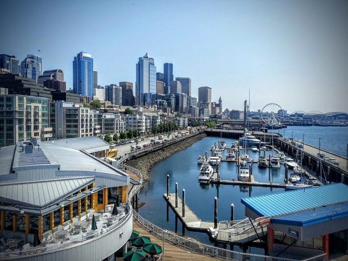 A beautiful photo of the Seattle waterfront